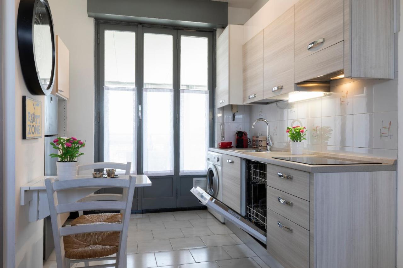 La Veranda - Bright Floor With Views Of The Madonnina Apartment *